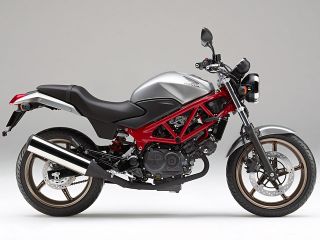 2014年 VTRデジタルシルバーメタリック