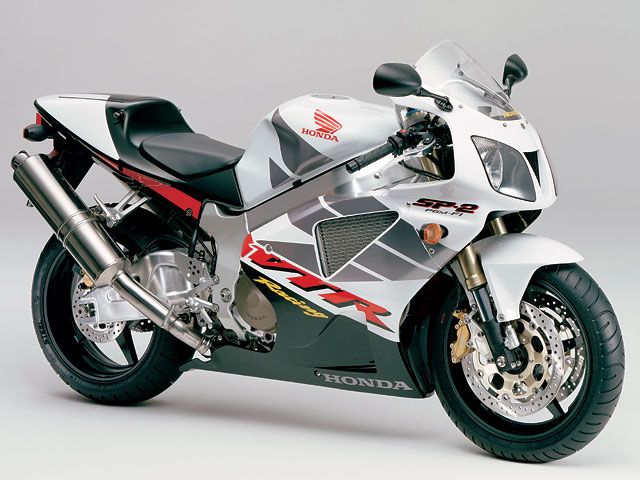 2002年 VTR1000SP-2 (カタログメイン)