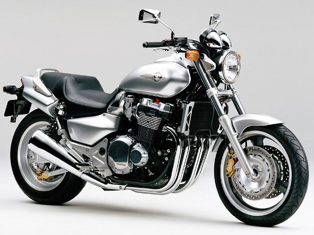 1998年 X4 フォースシルバーメタリック（カタログメイン）