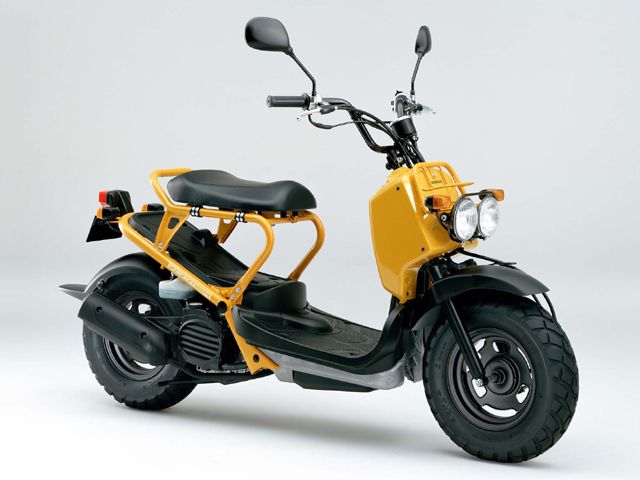2003年 ZOOMER プラズマイエロー（カタログメイン）