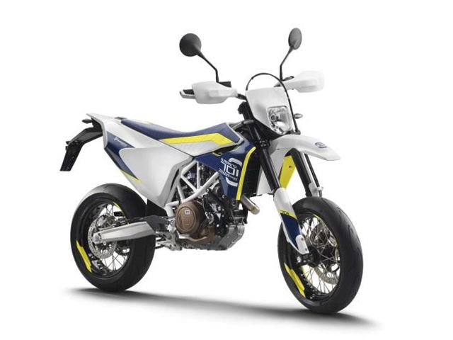 2016年 701 SUPERMOTO ホワイト（カタログメイン）