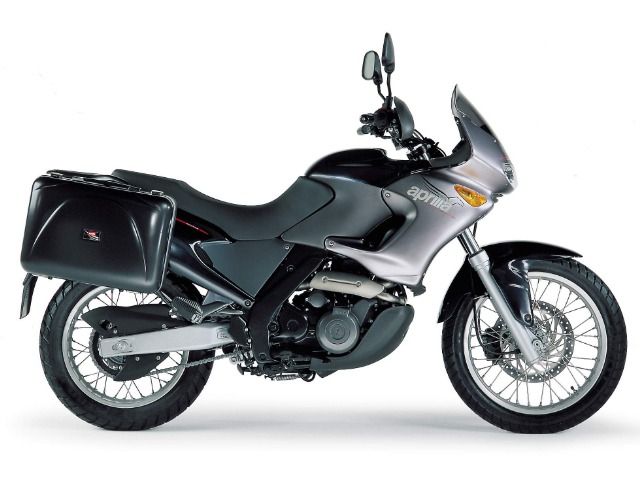 アプリリア（aprilia） ペガソ650ie | PEGASO 650の型式・スペックならバイクブロス