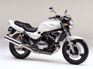 2002年 BALIUS Ⅱパールアルペンホワイト