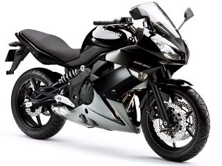 2010年 ER-6fエボニー×メタリックファントムシルバー