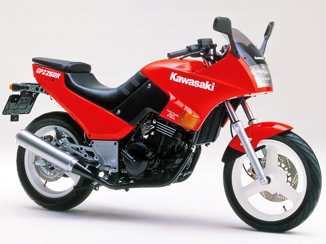 カワサキ（KAWASAKI） GPZ250Rの型式・スペックならバイクブロス