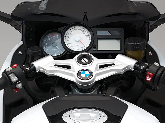 ビーエムダブリュー（BMW） K1300Sの型式・スペックならバイクブロス