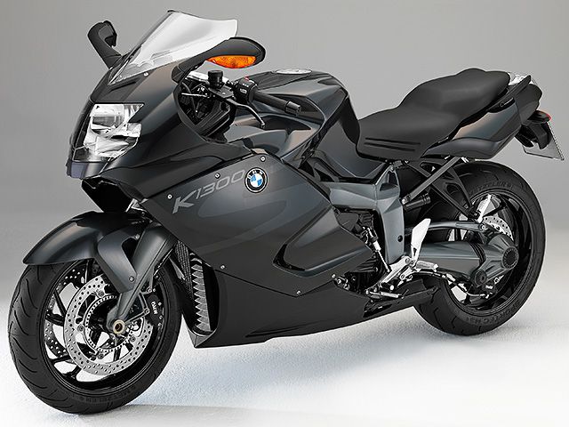 2013年 K1300S Sapphire black metallic/Dark graphite metallic（カタログメイン）