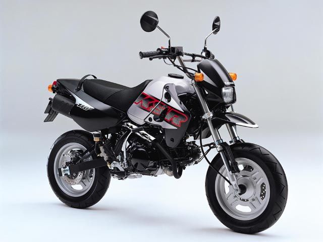 2006年 KSR110 ギャラクシーシルバー(カタログメイン)