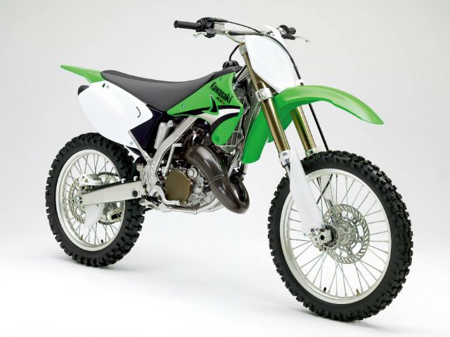 2005年 KX125 ライムグリーン（カタログメイン）