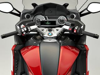 2017年 K1600GT（ハンドルまわりイメージ）