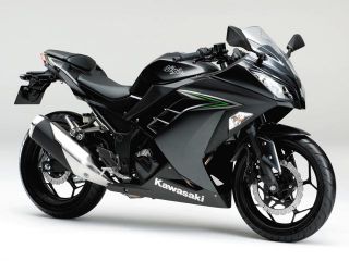 2016年 Ninja 250メタリックカーボングレー