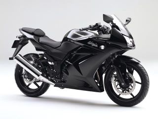 2009年 Ninja 250Rメタリックディアブロブラック