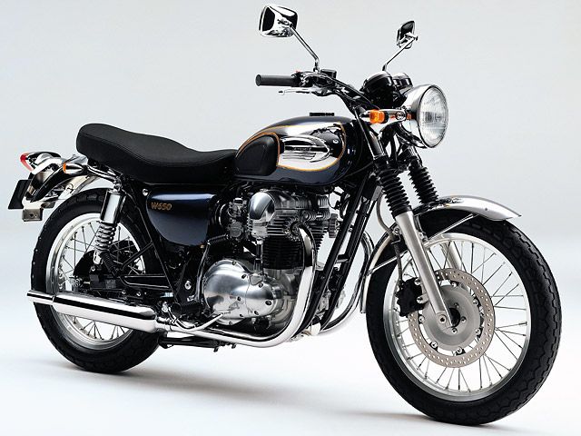 2006年 W650 Chrome Version ローハンドル仕様 クロームメッキ×メタリックオーシャンブルー（カタログメイン）