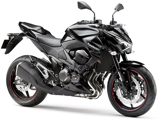 2013年 Z800（ZR800A) フラットエボニー×メタリックスパークブラック（カタログメイン）