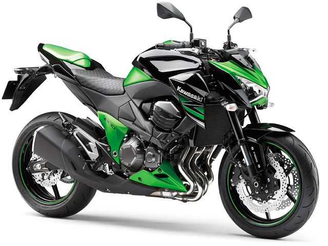 2014年 Z800 ABS（ZR800B） キャンディフラットブレイズドグリーン×メタリックスパークブラック（カタログメイン）