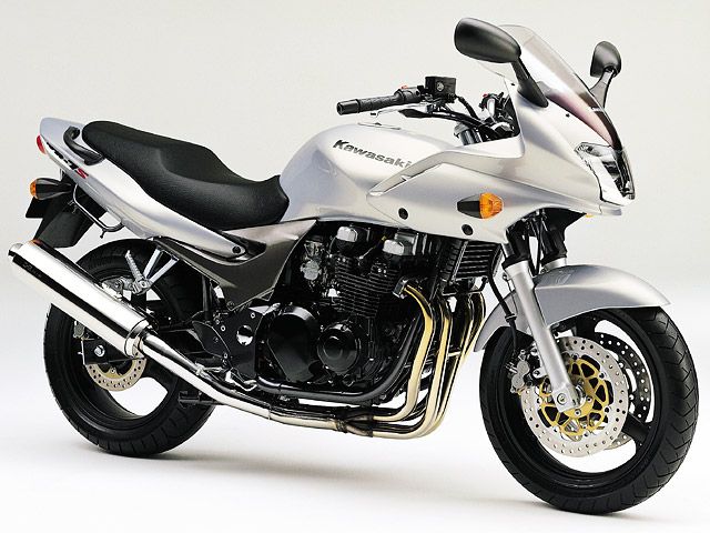 カワサキ（KAWASAKI）2003年 ZR-7S・マイナーチェンジのカタログ情報 | 沖縄のバイクを探すなら【グーバイク沖縄】