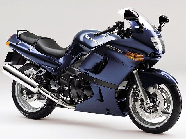 カワサキ Kawasaki Zzr400の型式 諸元表 詳しいスペック バイクのことならバイクブロス