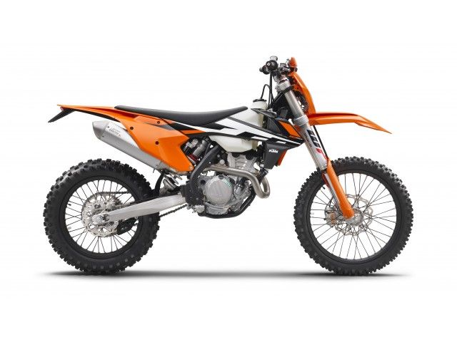 2016年 250 EXC-F STANDARD（カタログメイン）