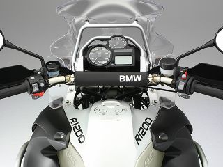 2006年 R1200GS Adventure（ハンドルまわりイメージ）