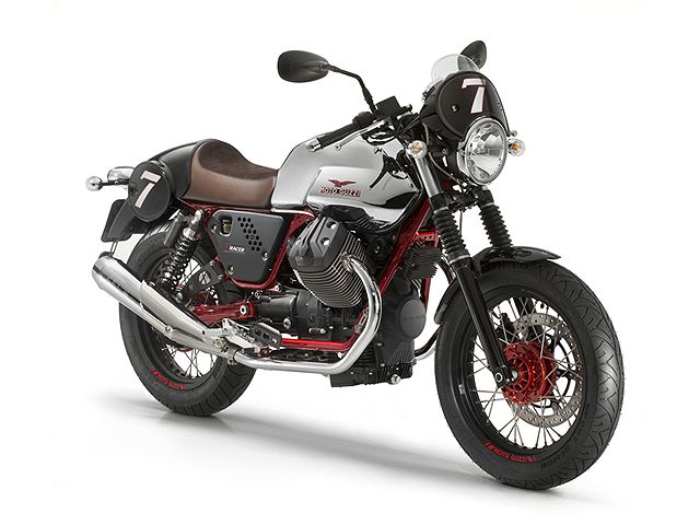 2014年 V7 Racer クロームリミテッド（カタログメイン）