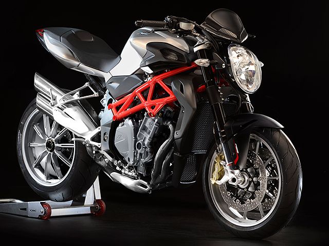 MVアグスタ（MV AGUSTA） ブルターレ1090 | BRUTALE 1090の型式・スペックならバイクブロス