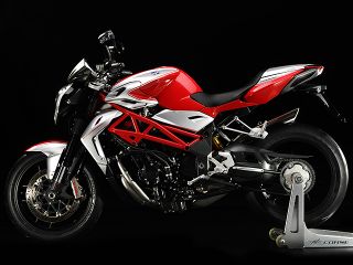 2012年 BRUTALE 1090 RRレッド/シルバー