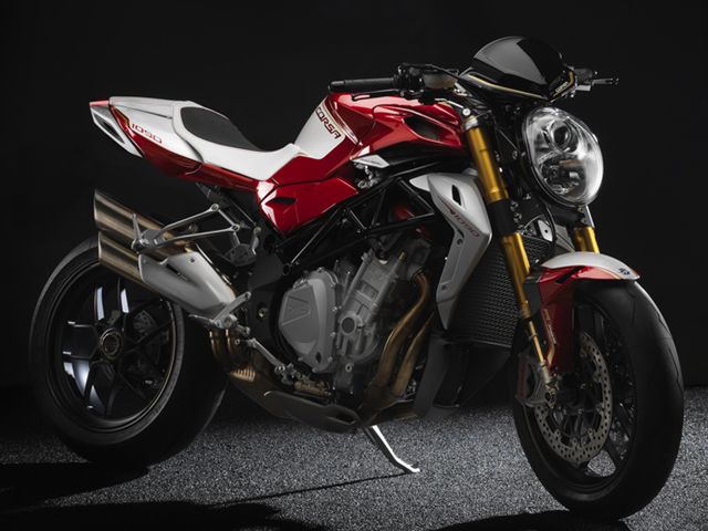2013年 BRUTALE CORSA パールレッド/パールホワイト（カタログメイン）