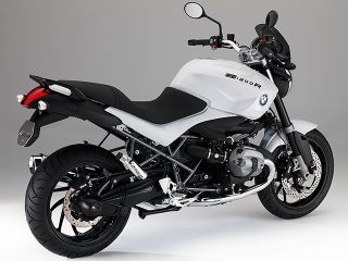 2014年 R1200R DarkWhite（リアビュー）