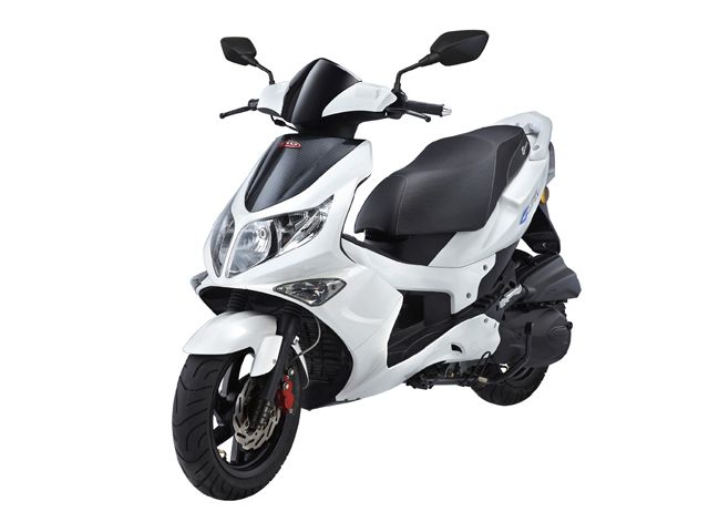 ピージーオー（PGO） G-MAX 125の型式・諸元表・詳しいスペック-バイク