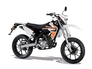 2011年 MRT Super Motardレーシングオレンジ