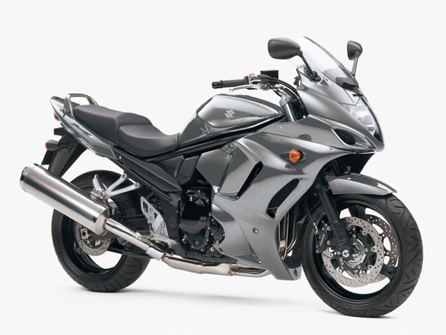 2011年 BANDIT 1250F ABS オールトグレーメタリック(カタログメイン)