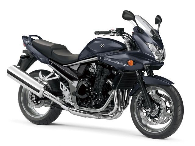 2014年 BANDIT 1250S ABS パールムーンストーングレー（カタログメイン）