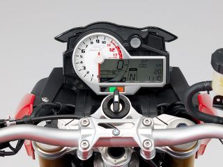 2014年 S1000R（メーターまわりイメージ）