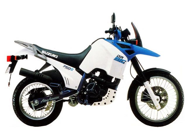 年 DR750S (カタログメイン)
