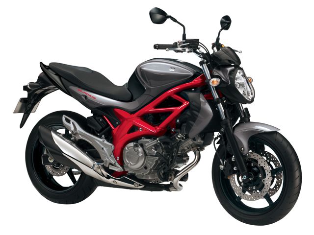 2013年 GLADIUS 650 ABS メタリックサンダーグレー/グラススパークルブラック（カタログメイン）