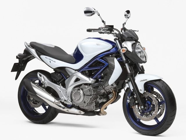2010年 GLADIUS 400 ABS パールスズキディープブルーNo.2/グラススプラッシュホワイト（カタログメイン）