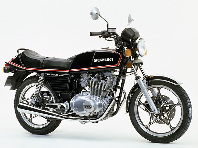 1980年 GSX400E (カタログメイン)