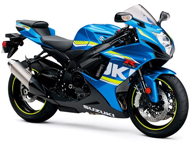 2017年 GSX-R600 メタリックトリトンブルー（カタログメイン）