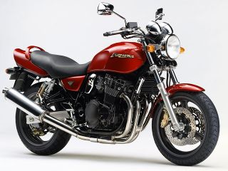 スズキ（SUZUKI）1997年 INAZUMA 400・新登場のカタログ情報 | 沖縄のバイクを探すなら【グーバイク沖縄】