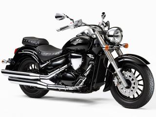 2011年 Intruder Classic 400 キャストホイール仕様パールネブラーブラック