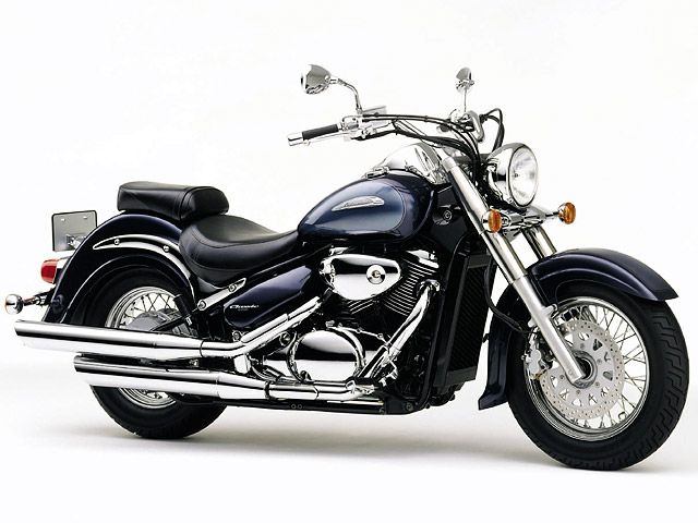 2001年 Intruder Classic 800 (カタログメイン)