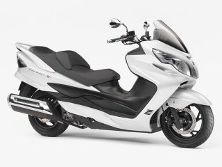 2006年 SKYWAVE 250 Type Sパールグラスホワイト