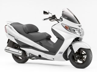 スズキ（SUZUKI）2005年 SKYWAVE 250 Type S・カラーチェンジのカタログ情報 | 沖縄のバイクを探すなら【グーバイク沖縄】