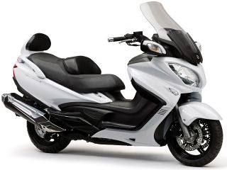 2014年 SKYWAVE 650 LXパールブレーシングホワイト