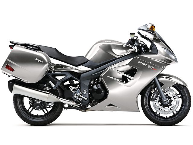 2011年 Sprint GT アルミニウムシルバー（カタログメイン）