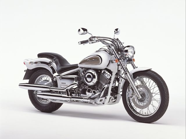 2002年 DragStar 400 ブルーイッシュホワイトカクテル1(カタログメイン)