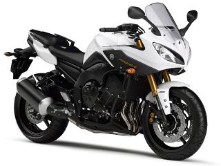 2012年 FAZER 8 ABSブルーイッシュホワイトカクテル1