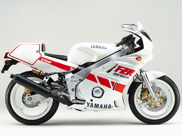 1987年 FZR400R シルキーホワイト(カタログメイン)