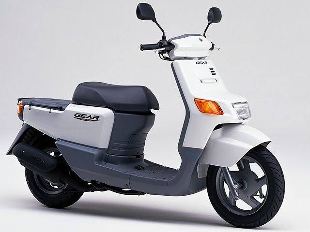 2000年 GEAR Parking Stand ライトグレーソリッド4（カタログメイン）