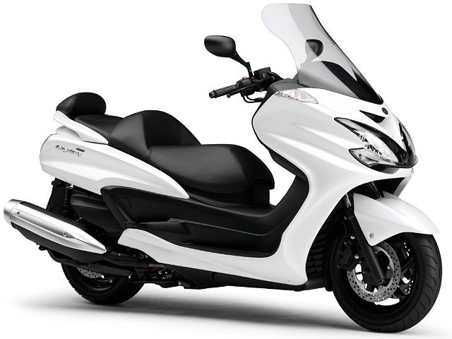 2009年 GRAND MAJESTY 400 ブルーイッシュホワイトカクテル1（カタログメイン）